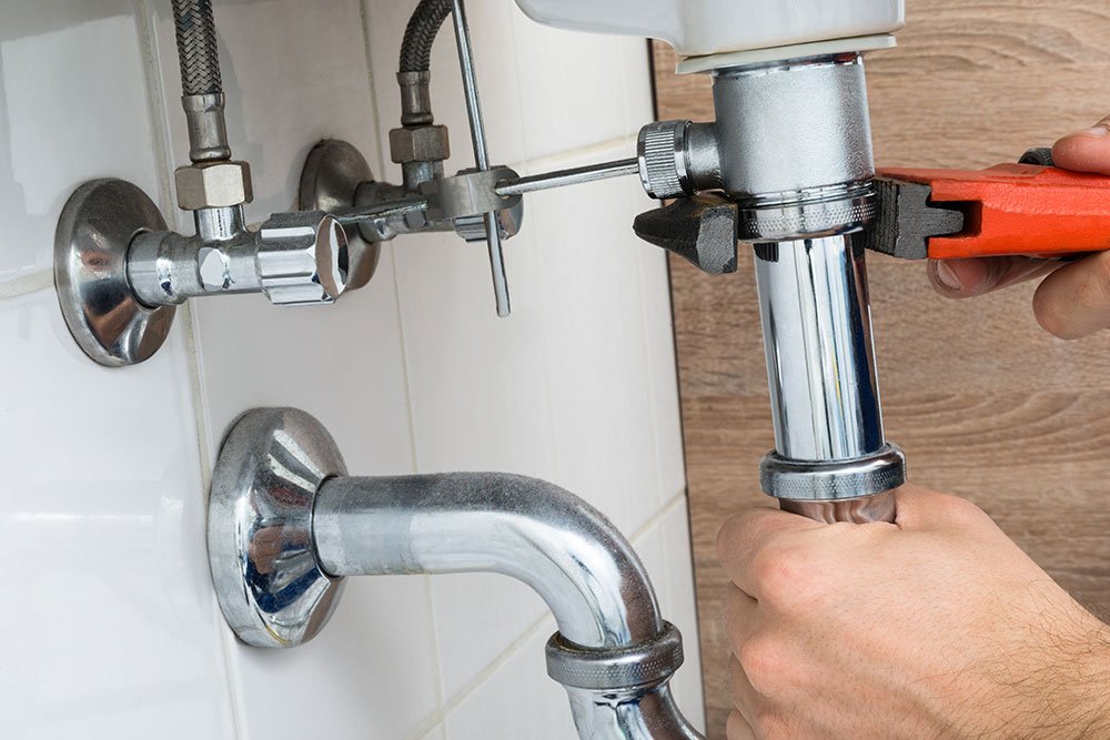 plumbing-repair شركة عزل اسطح بالدمام  0534647435